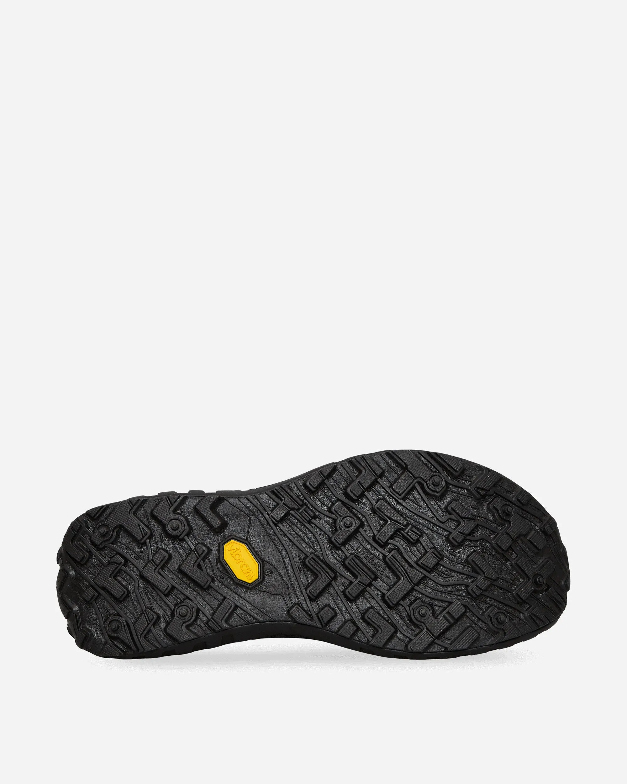 001 Sneakers Cinder