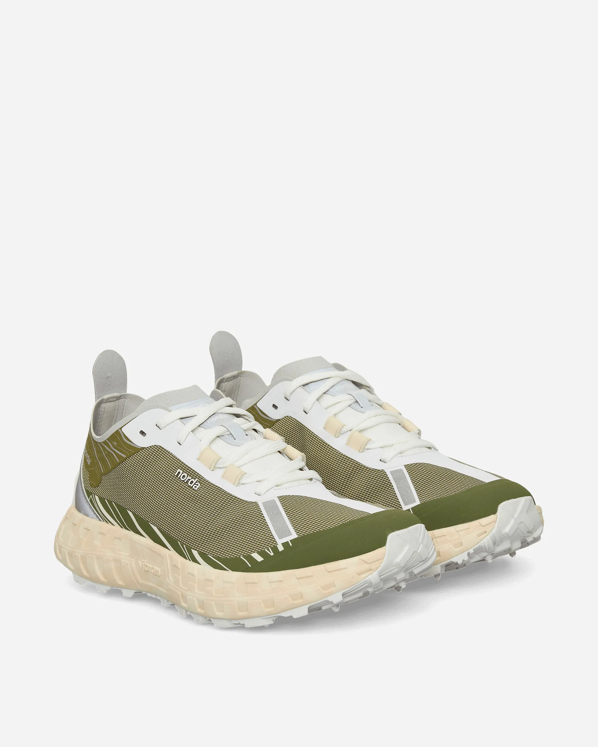 001 Sneakers Glitch