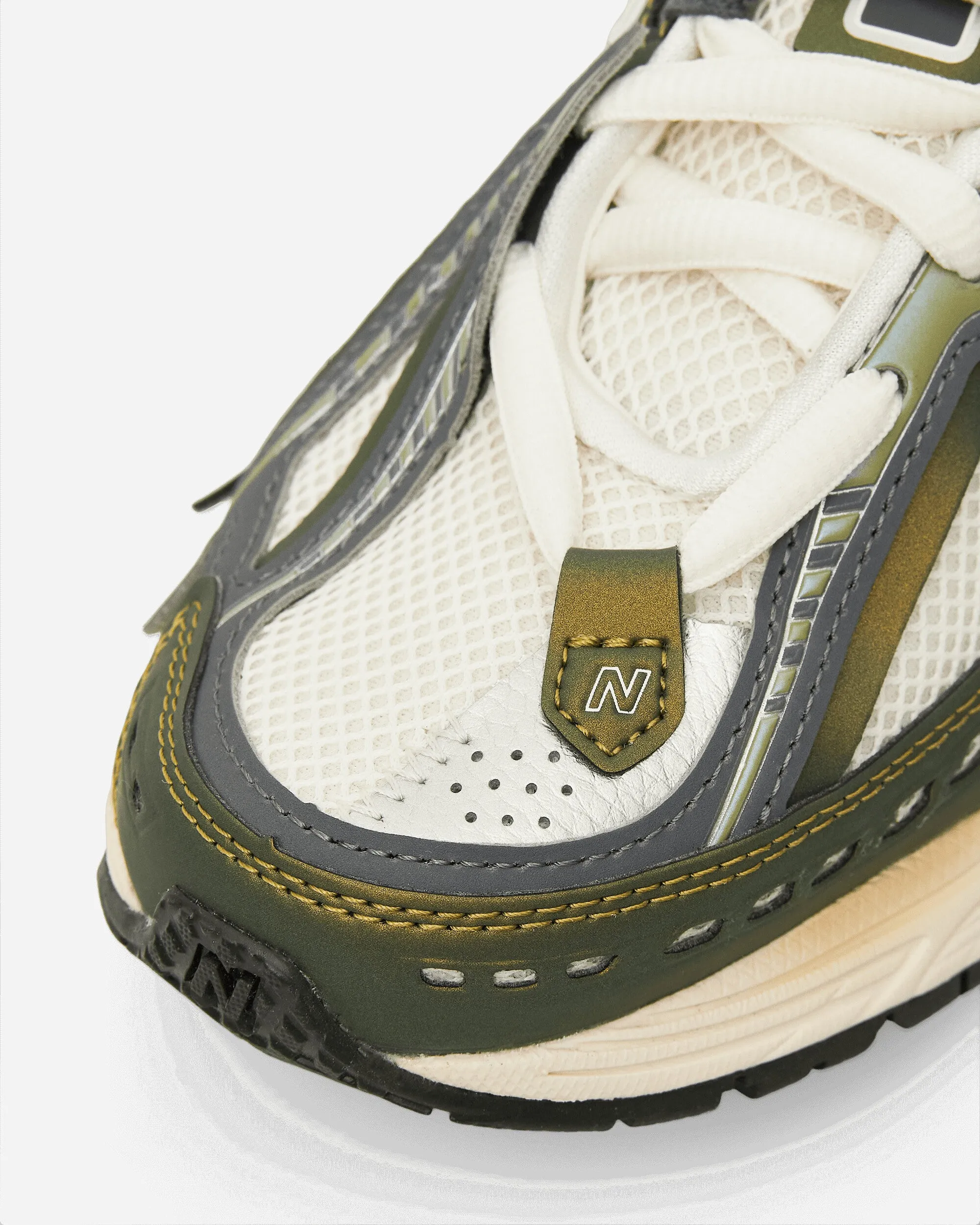 1906A Sneakers Olive Juice / Sea Salt / Woodland