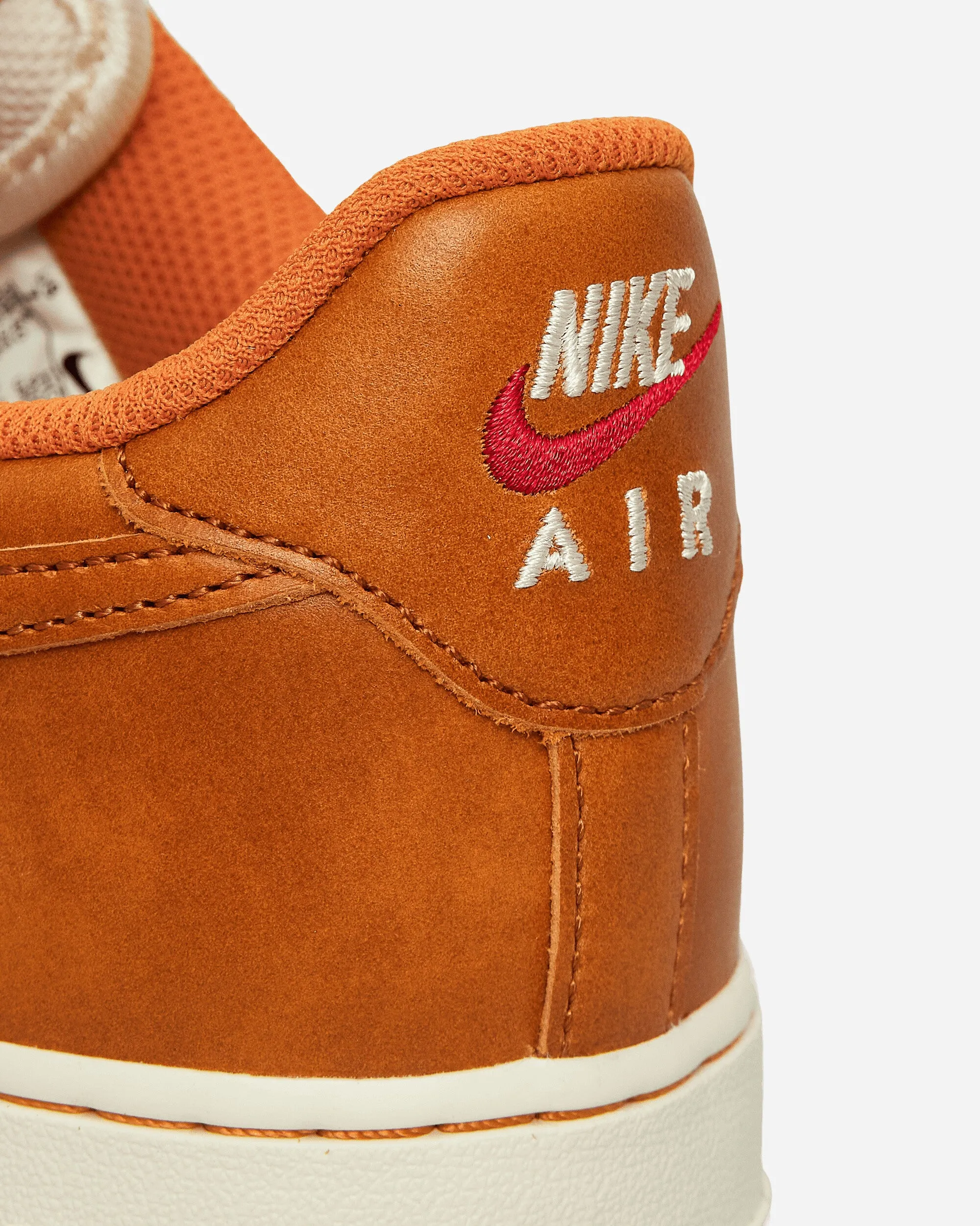 Air Force 1 '07 LV8 Sneakers Russet / Sunset