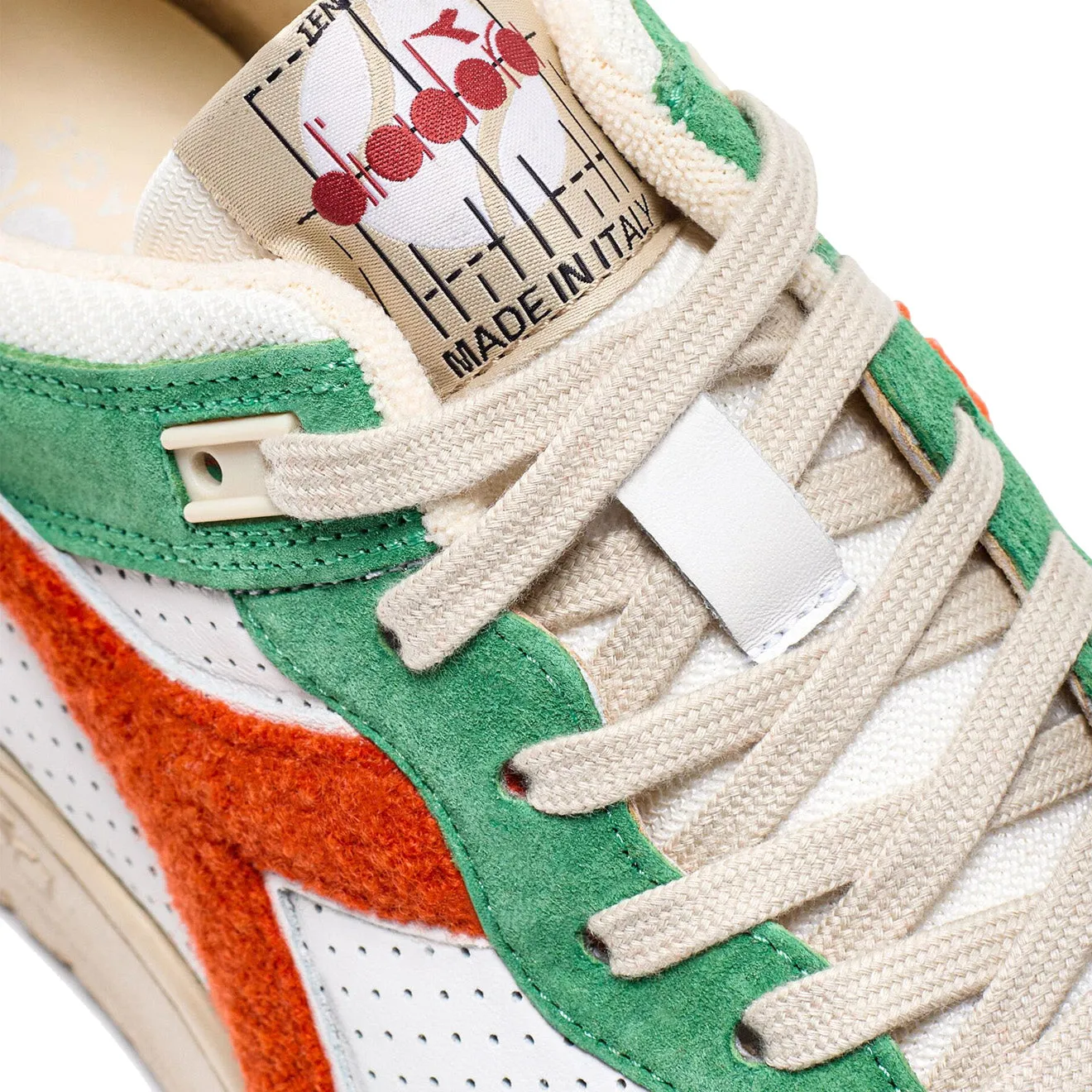 Diadora B.560 Used RR Italia Trainer Cooked Brown