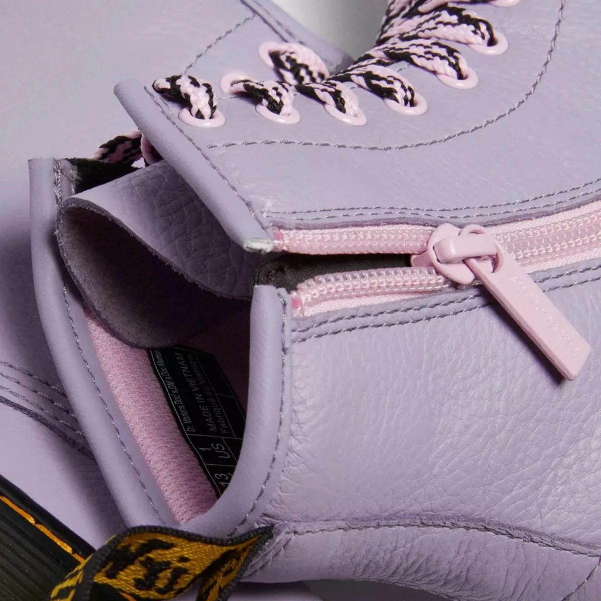 Dr. Martens Girl's 1460 Frosted Lavender