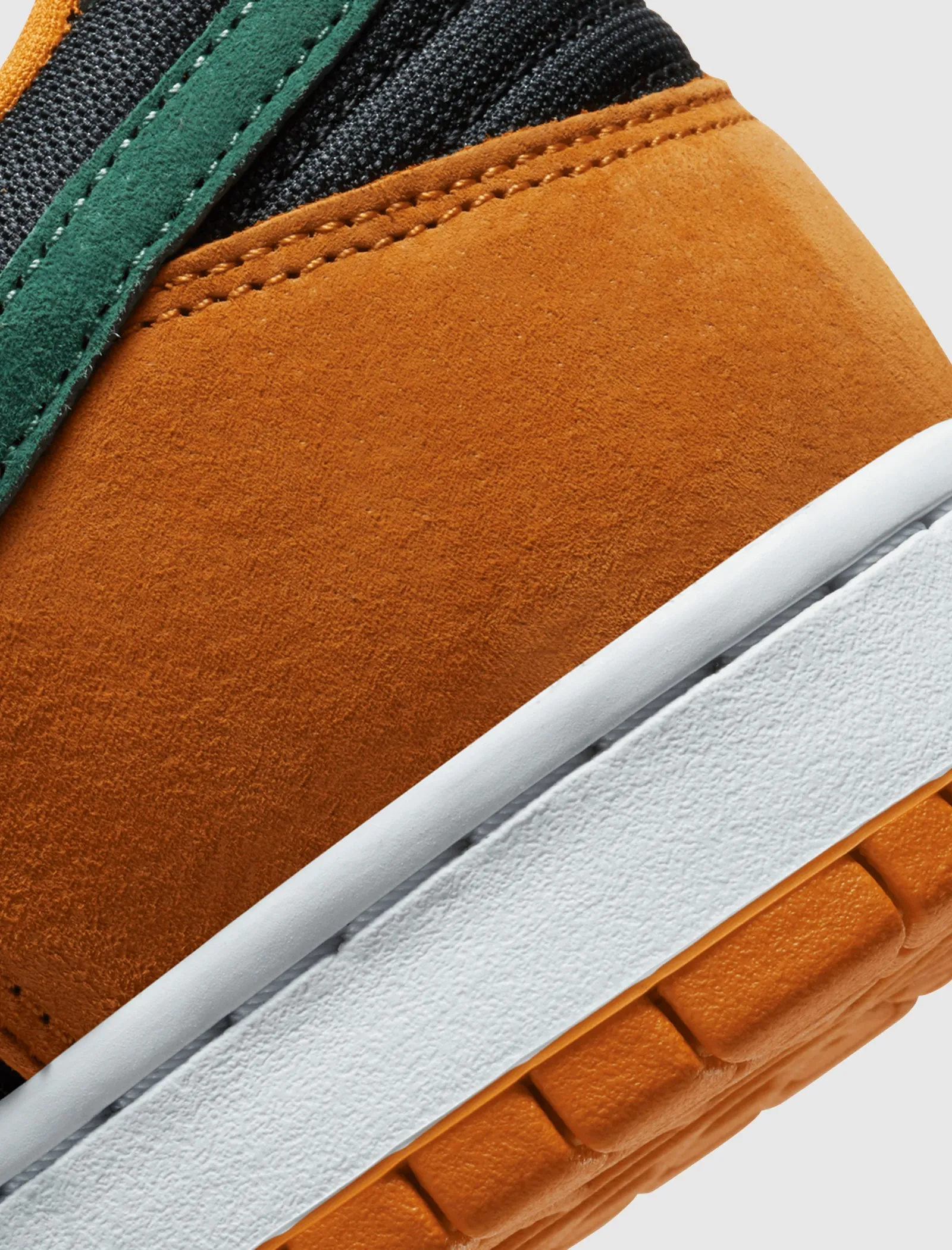 DUNK LOW "CERAMIC"