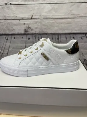 Guess Nappa Small Peony Embossed Shoe