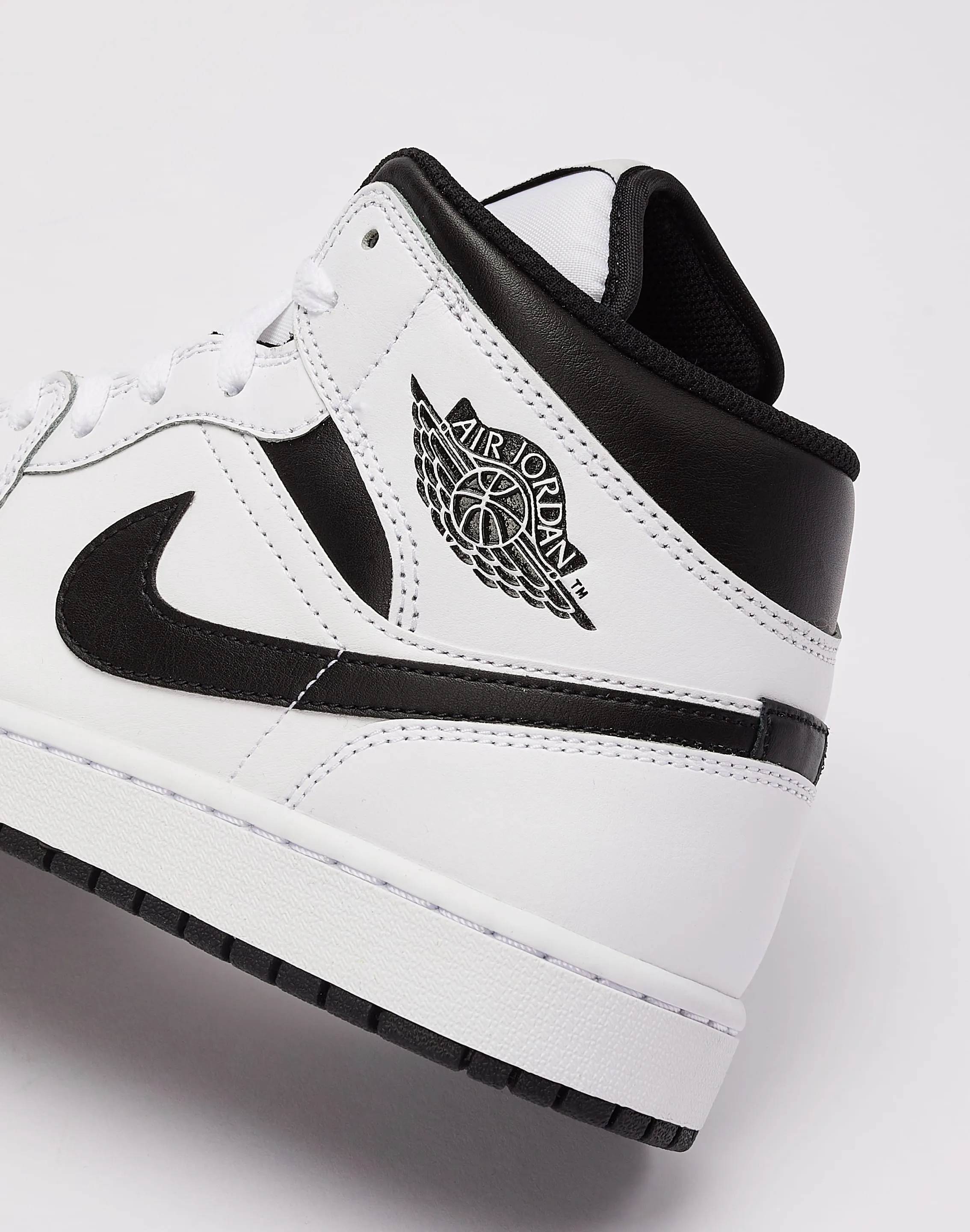 Jordan Air Jordan 1 Mid
