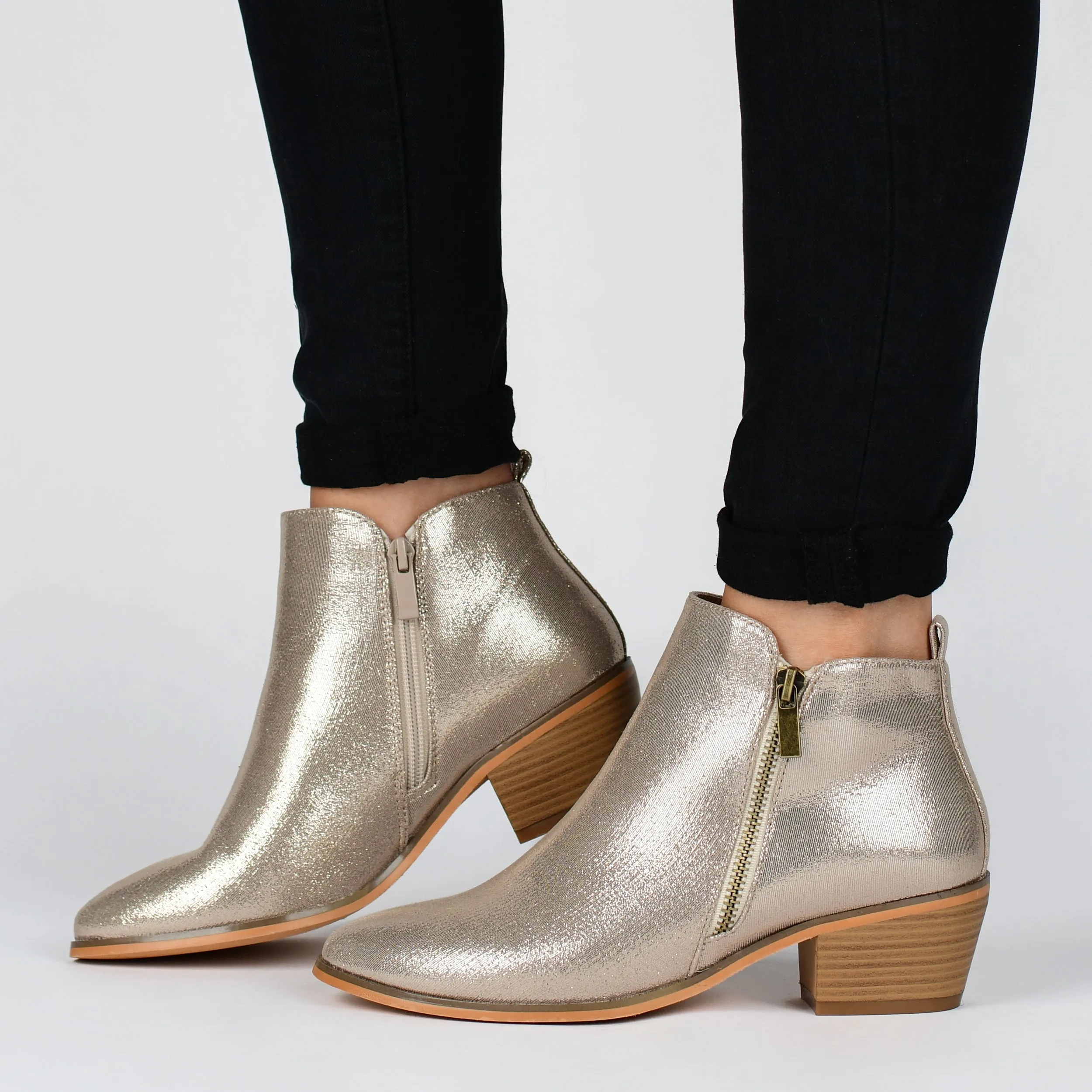 Journee Collection Women's Rebel Bootie