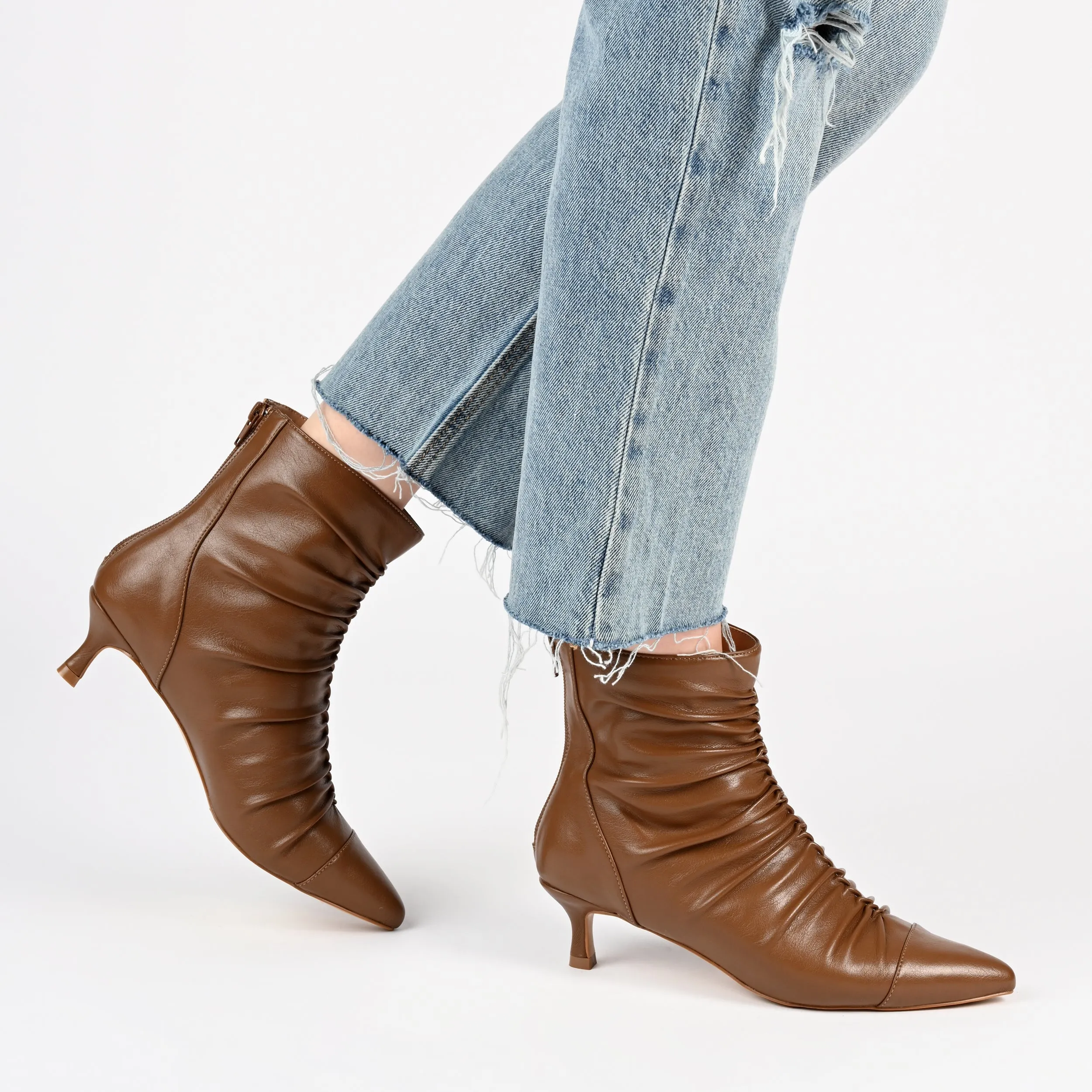 Journee Collection Women's Tru Comfort Foam Chevi Bootie