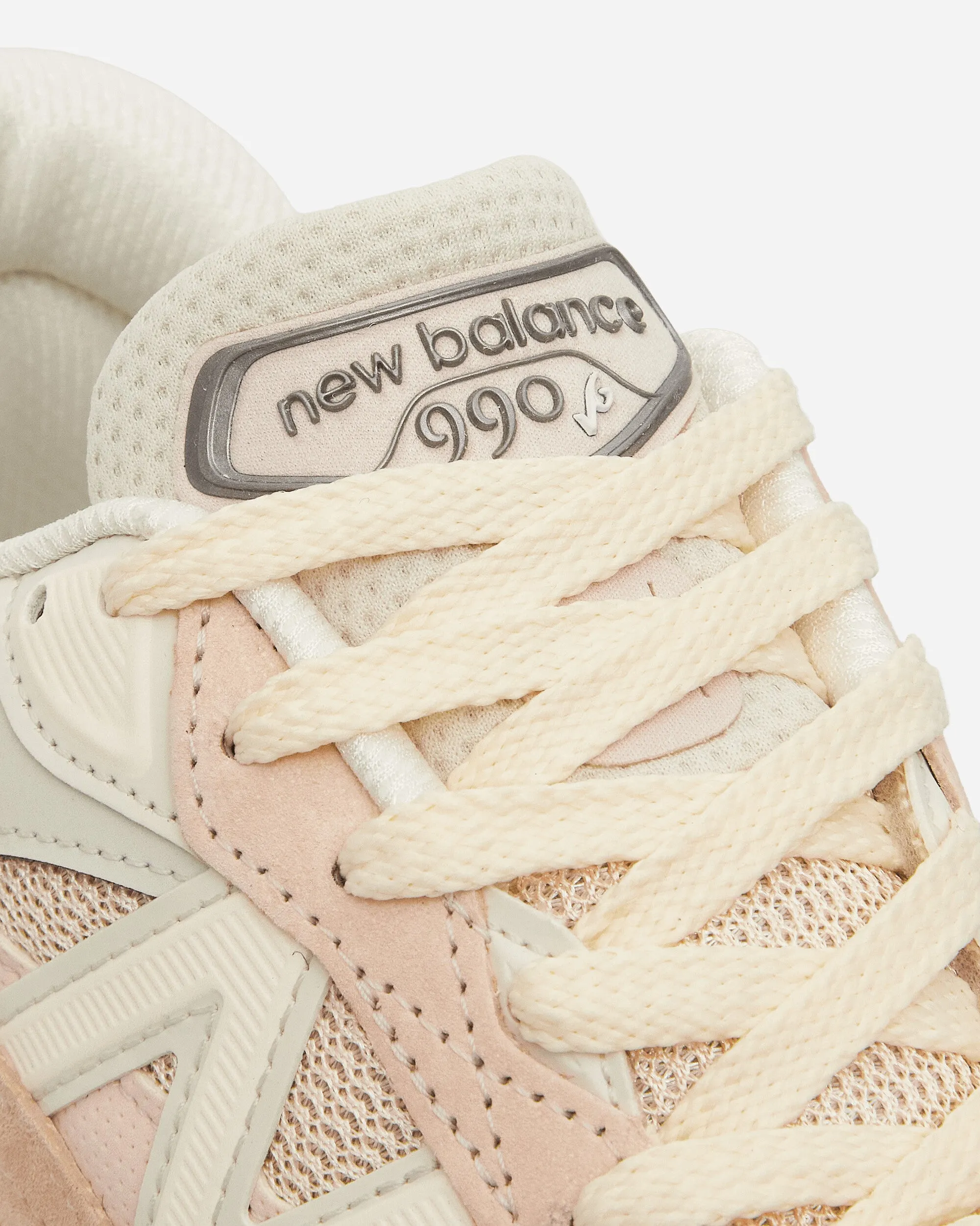 Made in USA 990v6 Sneakers Vintage Rose / Sea Salt