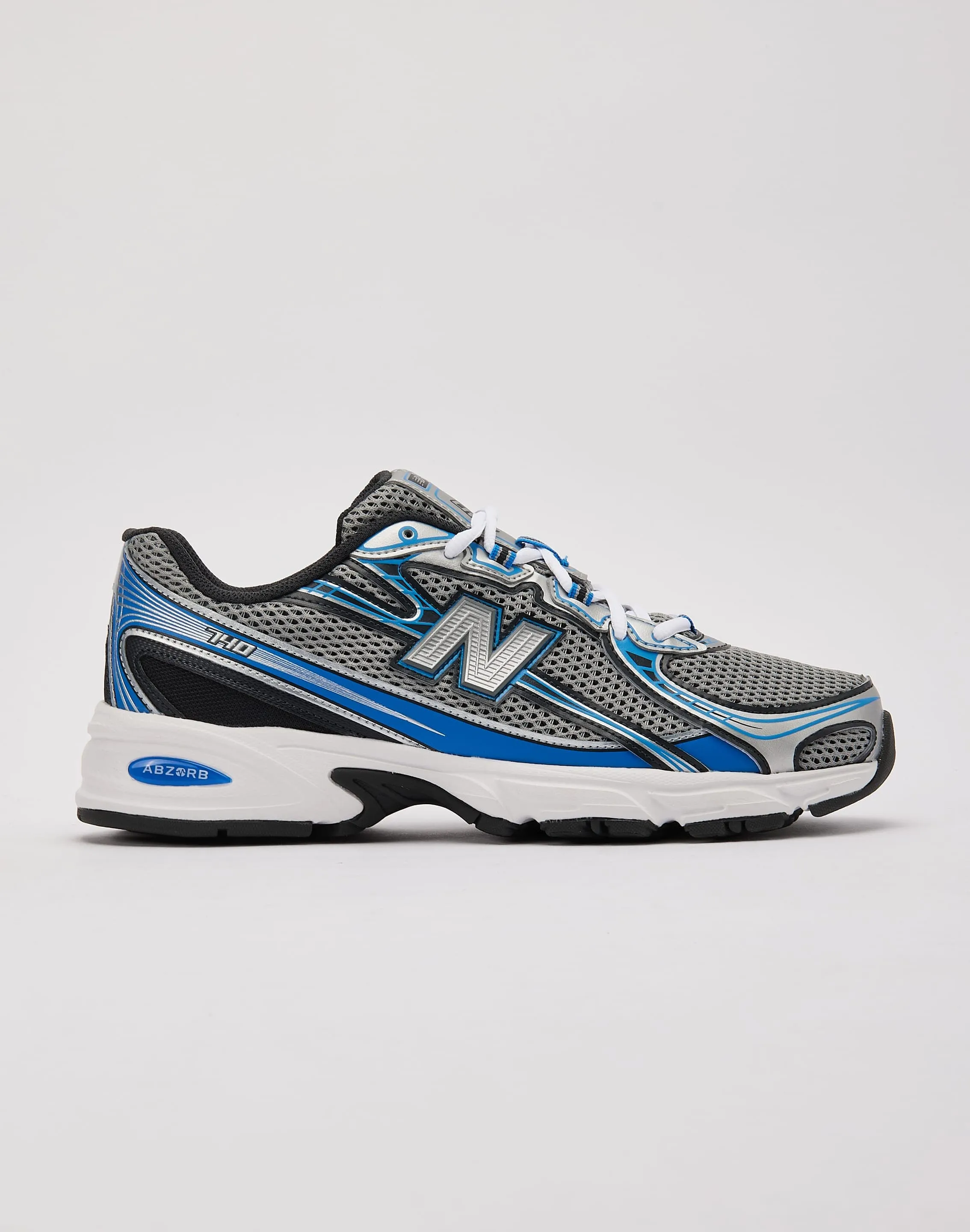 New Balance 740