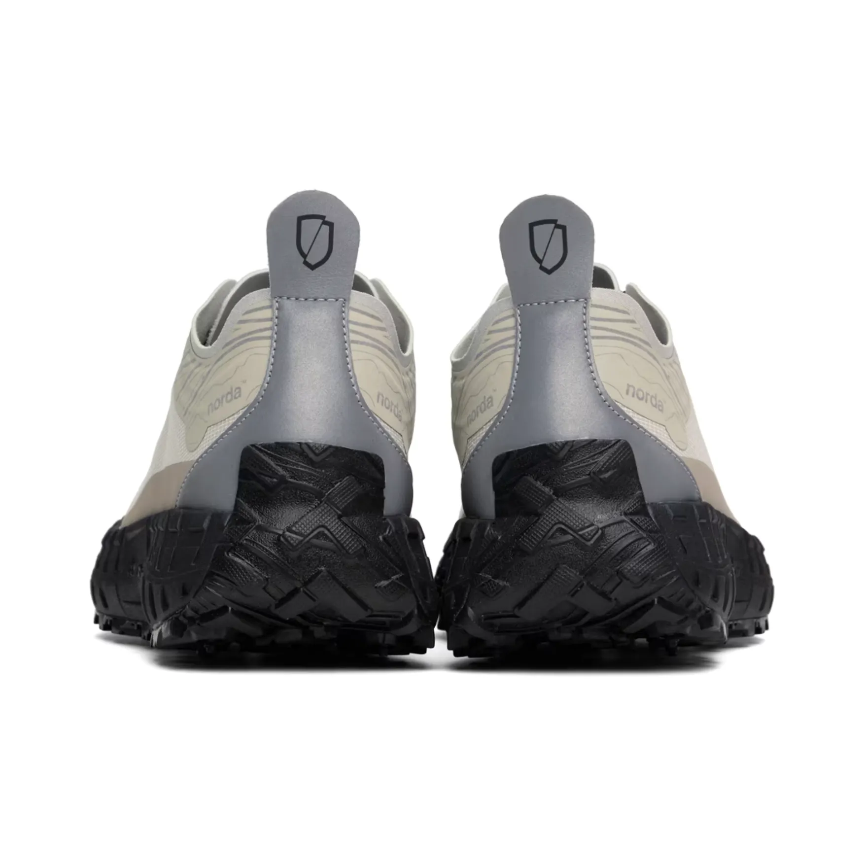 Norda 'Gray 001' Sneakers - Women's 8