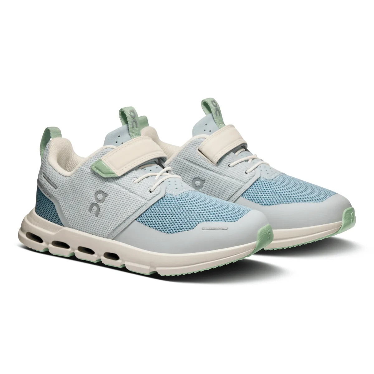 On Running Kid's (Preschool) Cloud Play Arctic/Ivory