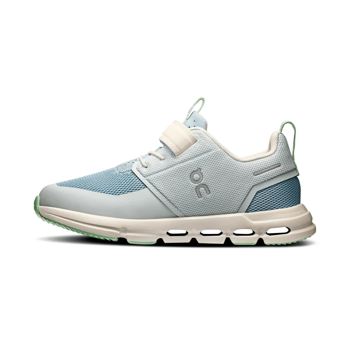 On Running Kid's (Preschool) Cloud Play Arctic/Ivory