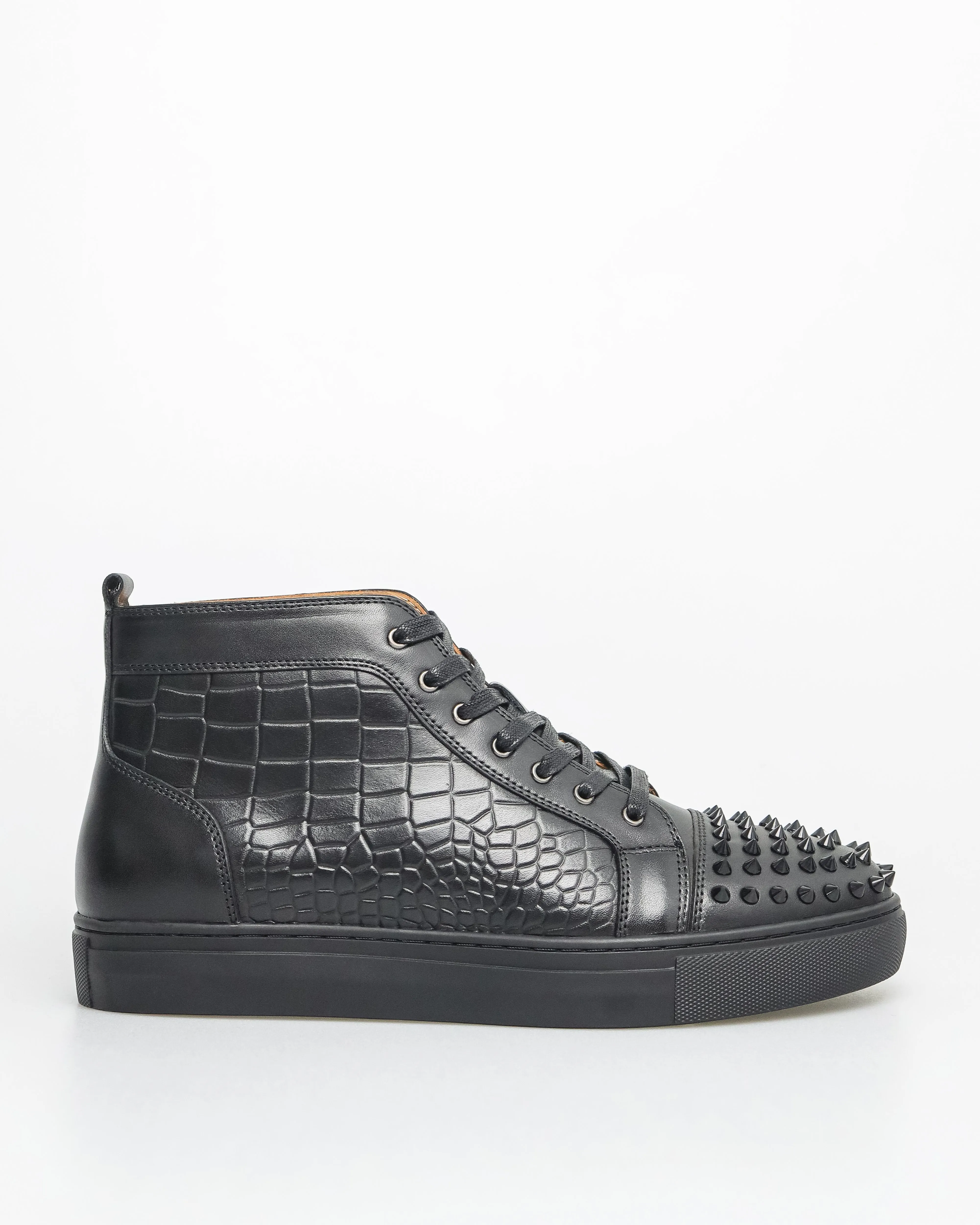 Tomaz C560 Men's Mamba Spikes Sneakers