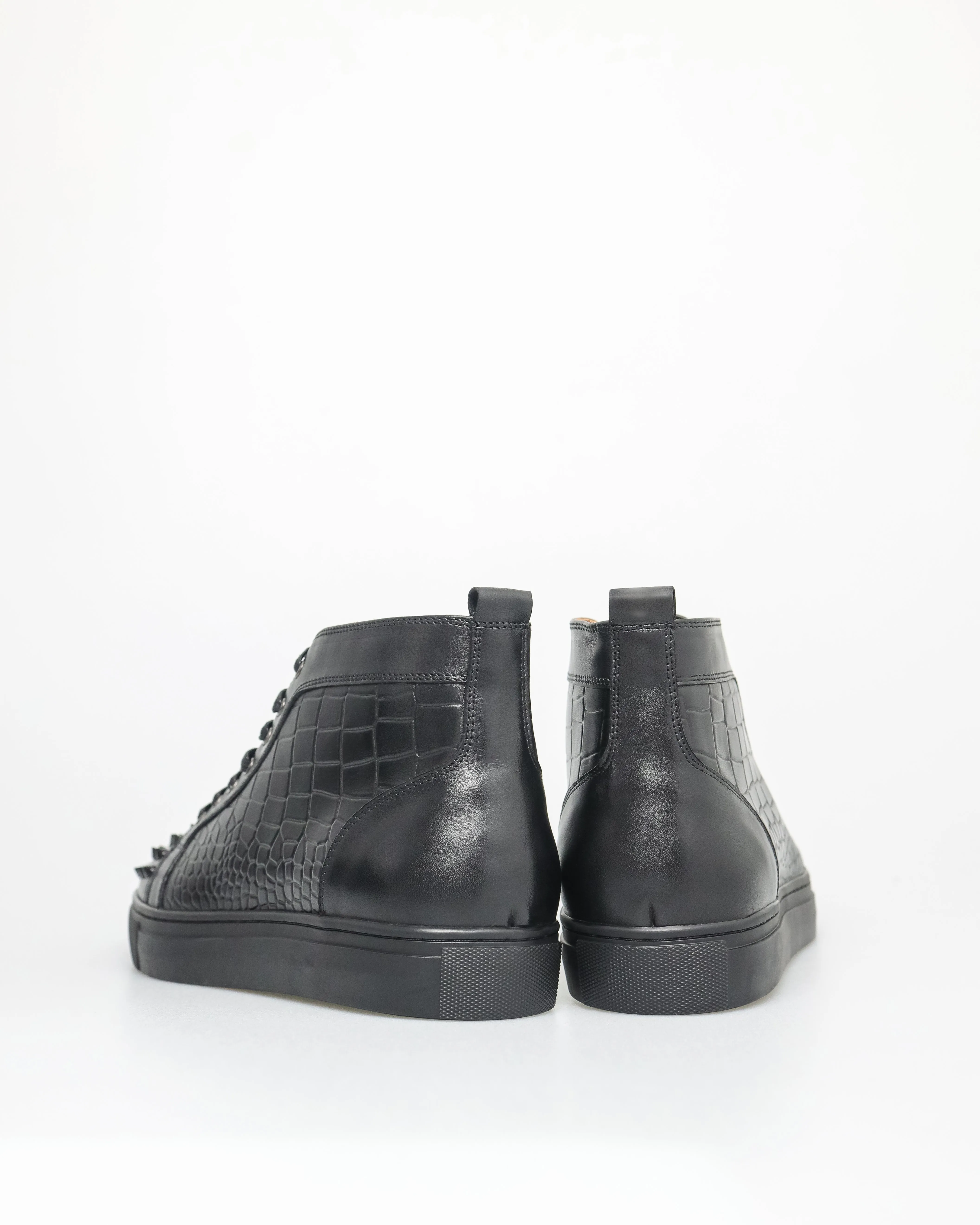 Tomaz C560 Men's Mamba Spikes Sneakers
