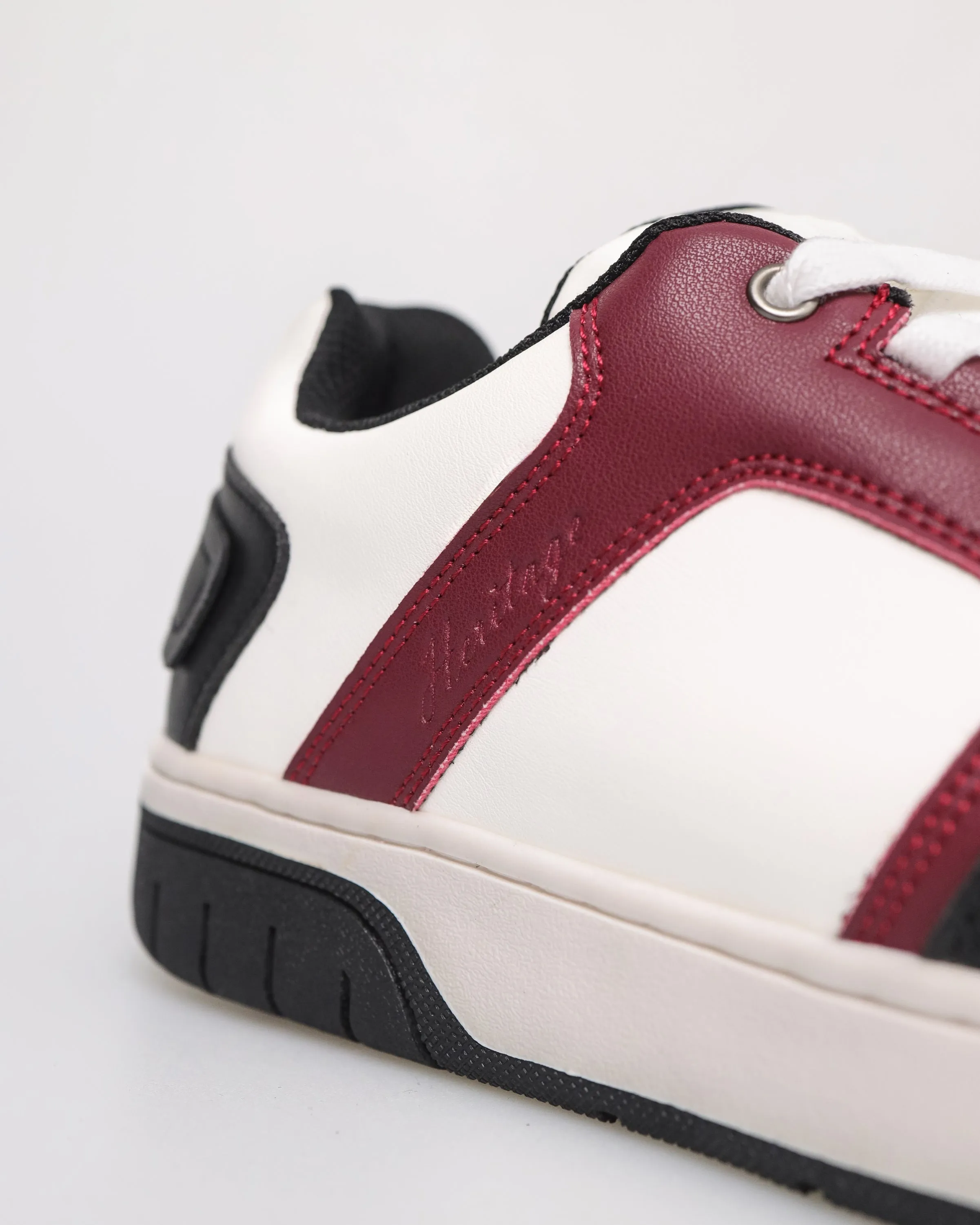Tomaz C662 Men's Urban Stride Sneakers