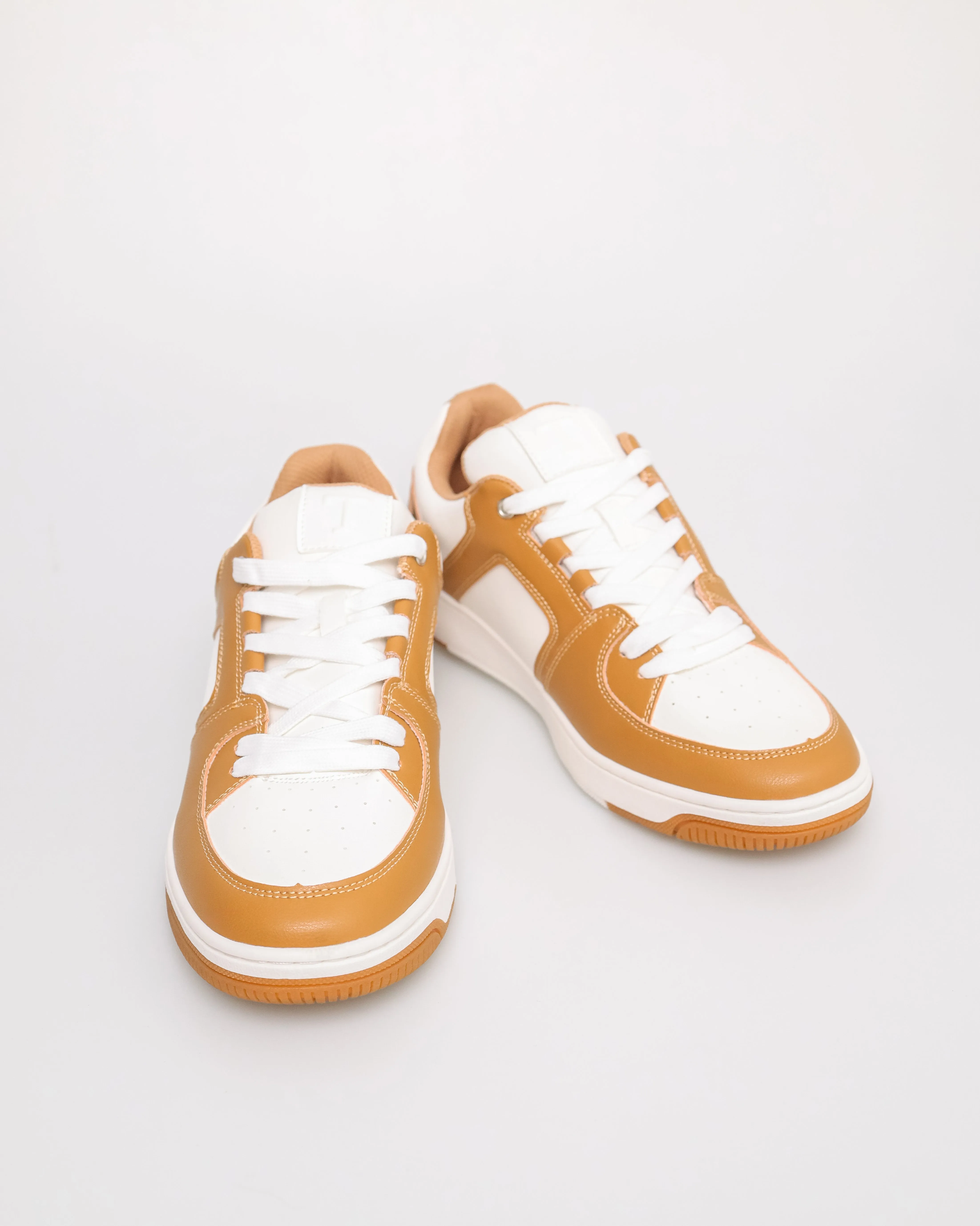 Tomaz C662 Men's Urban Stride Sneakers