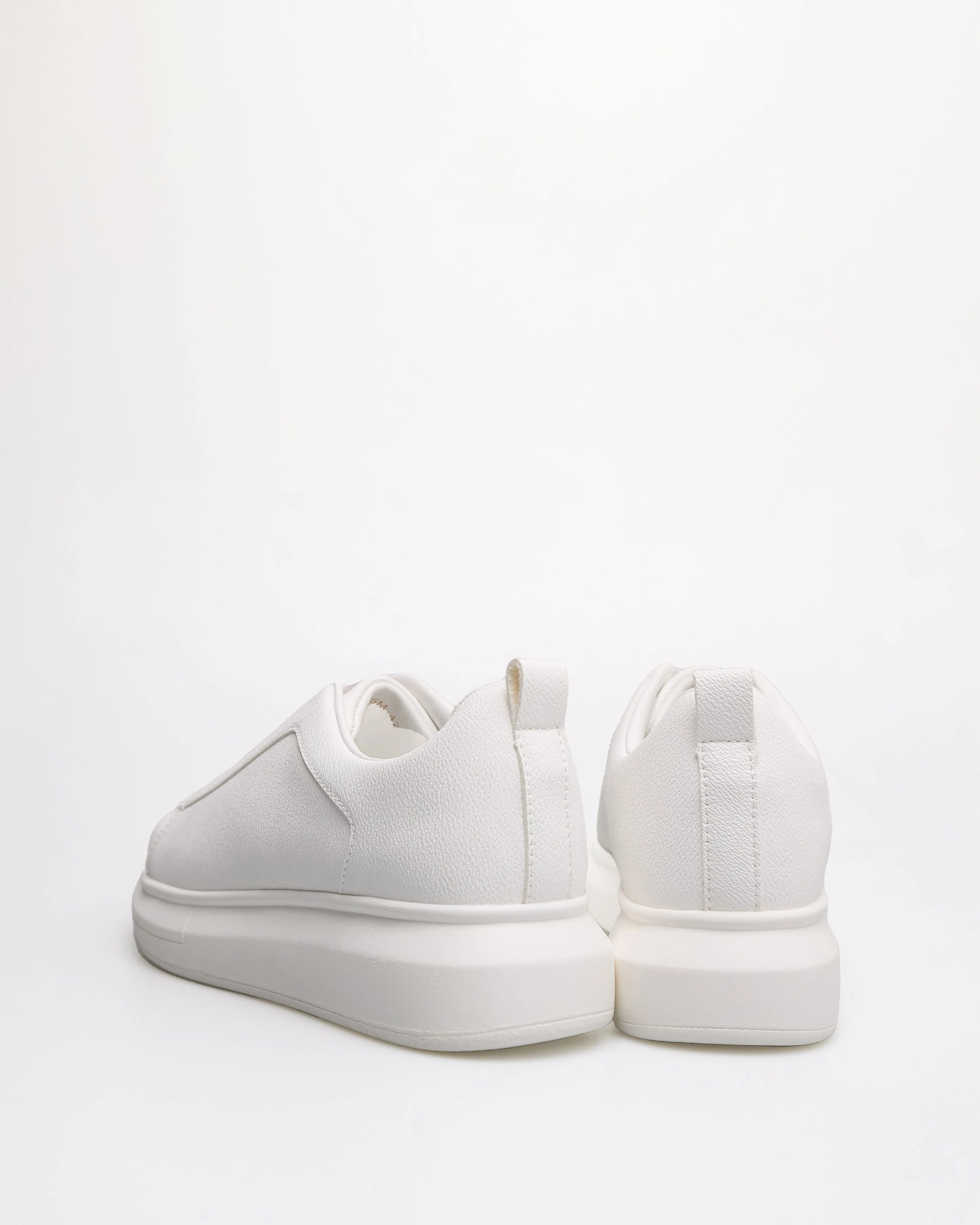 Tomaz C676M Men's Plain X-Strap Sneakers