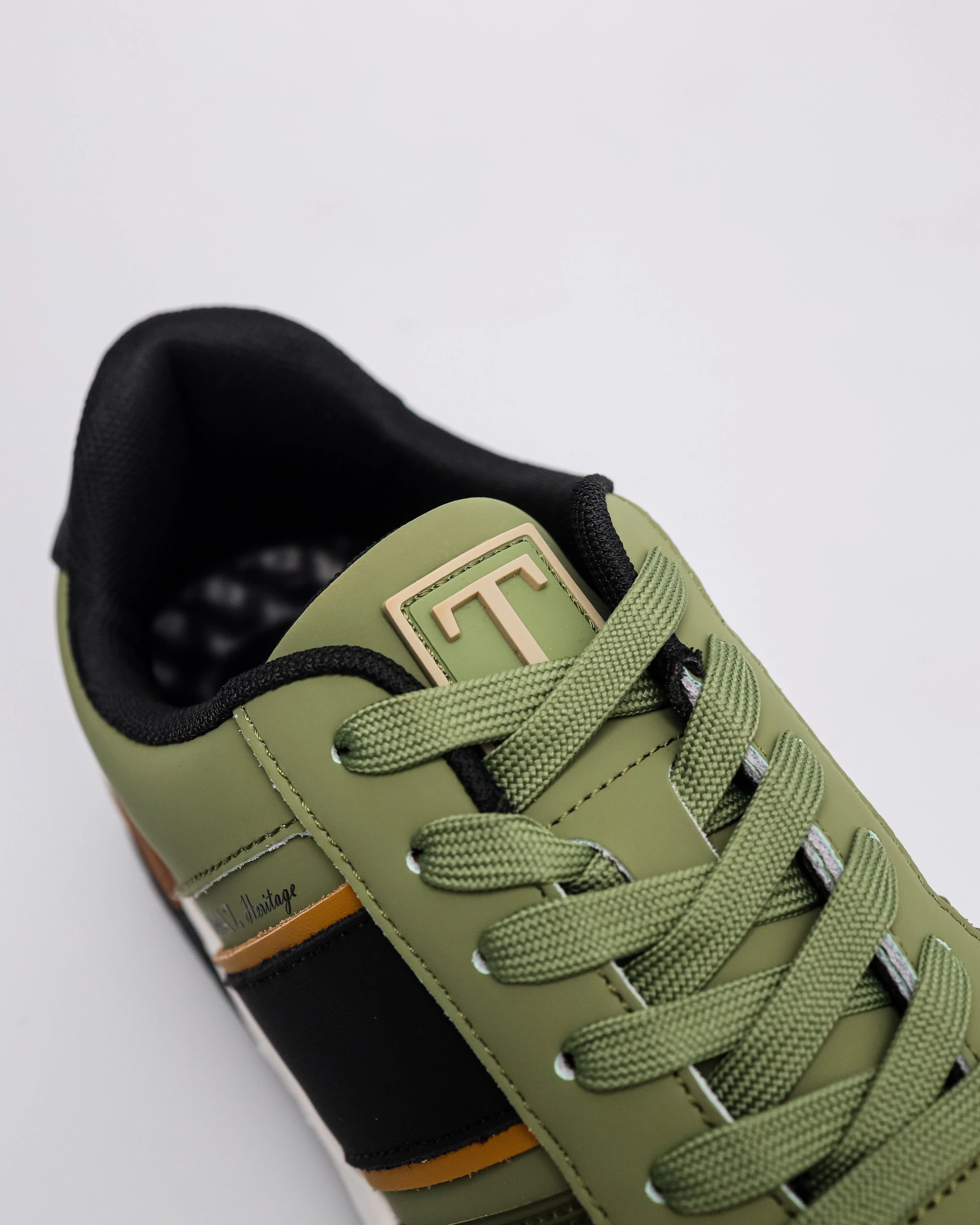 Tomaz C686 Men's Chromo Sneakers