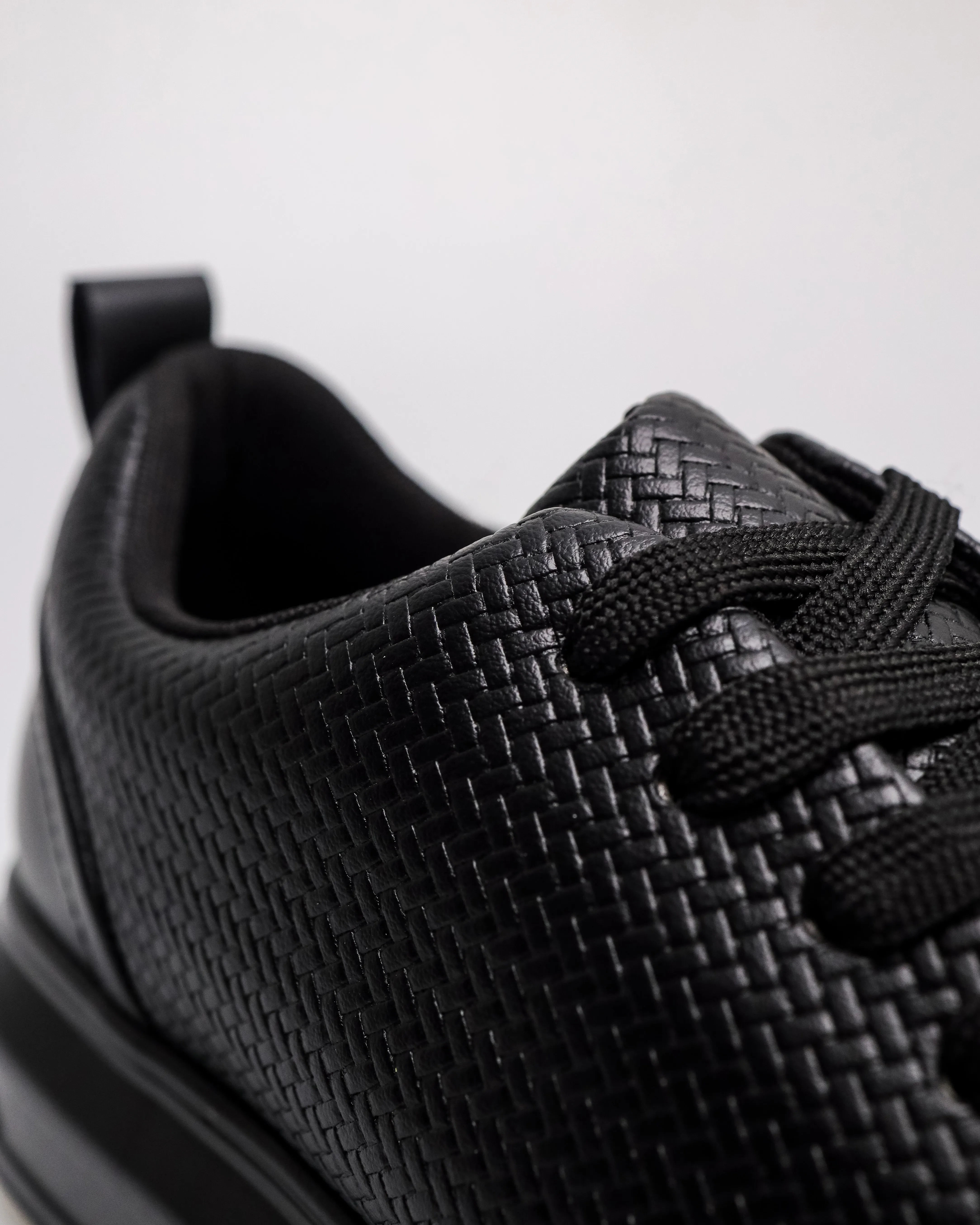 Tomaz C688 Men's Weavetex Sneakers
