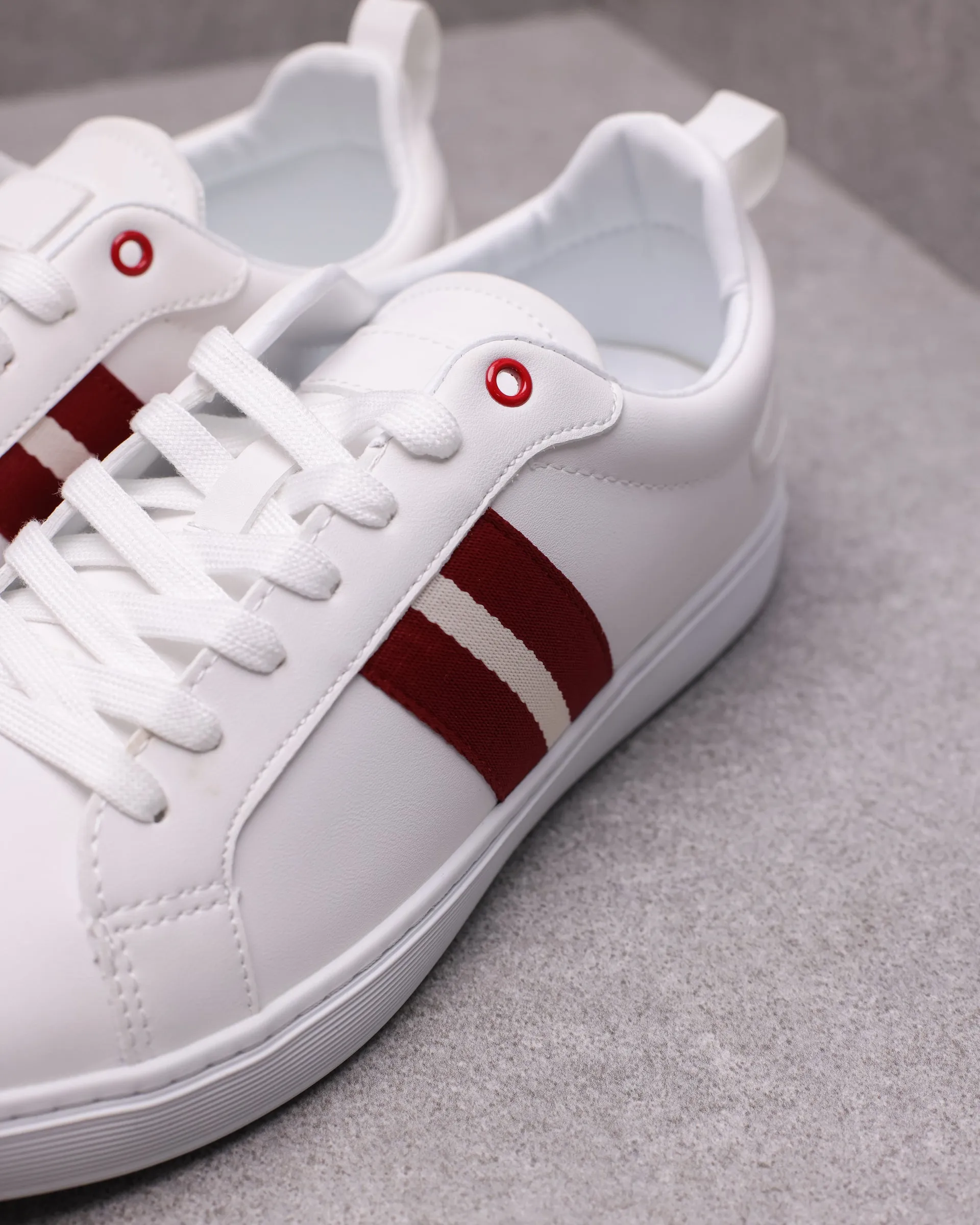 Tomaz TR999M Men's Court Sneakers