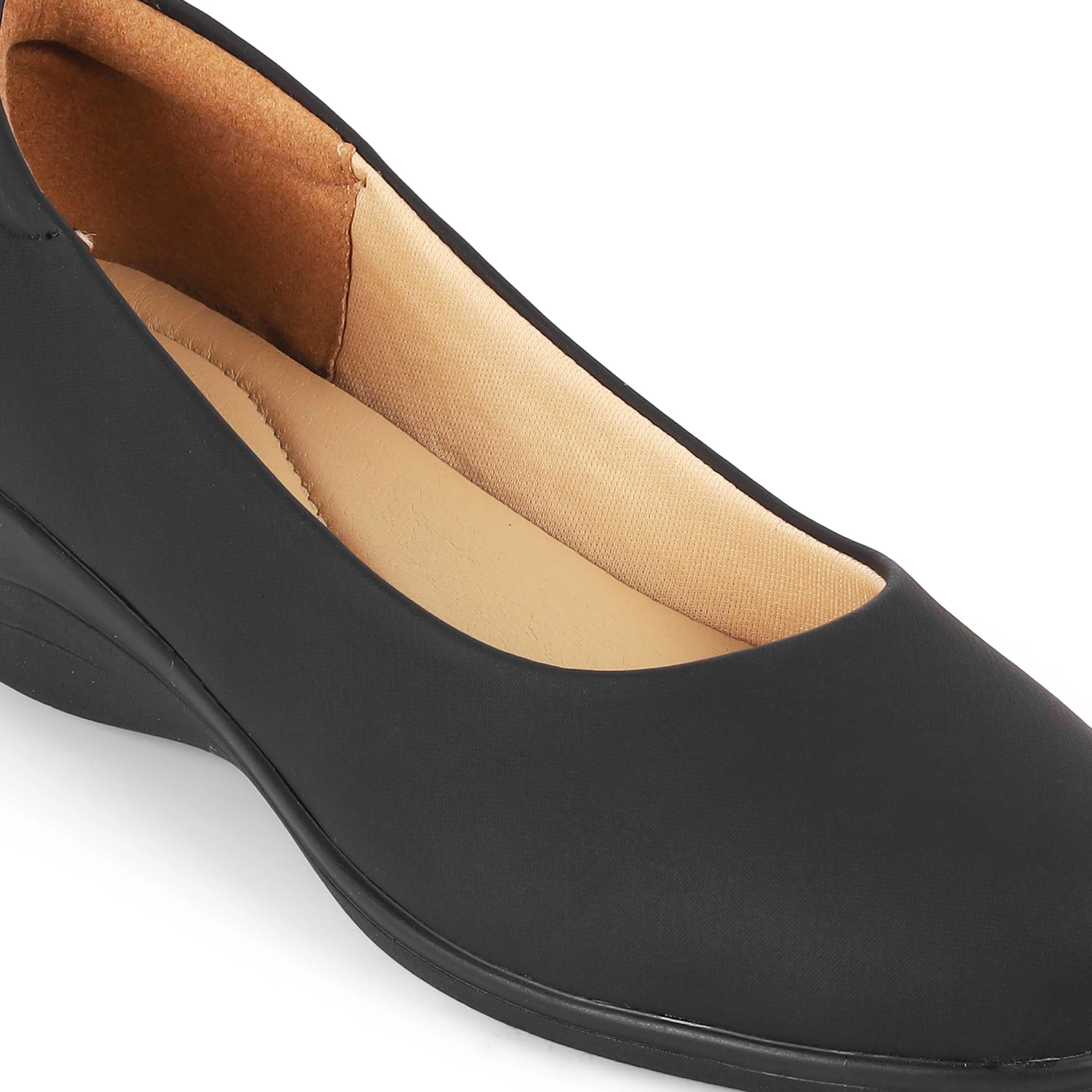 Tresmode Vallersso Black Women's Casual Wedge Ballerinas