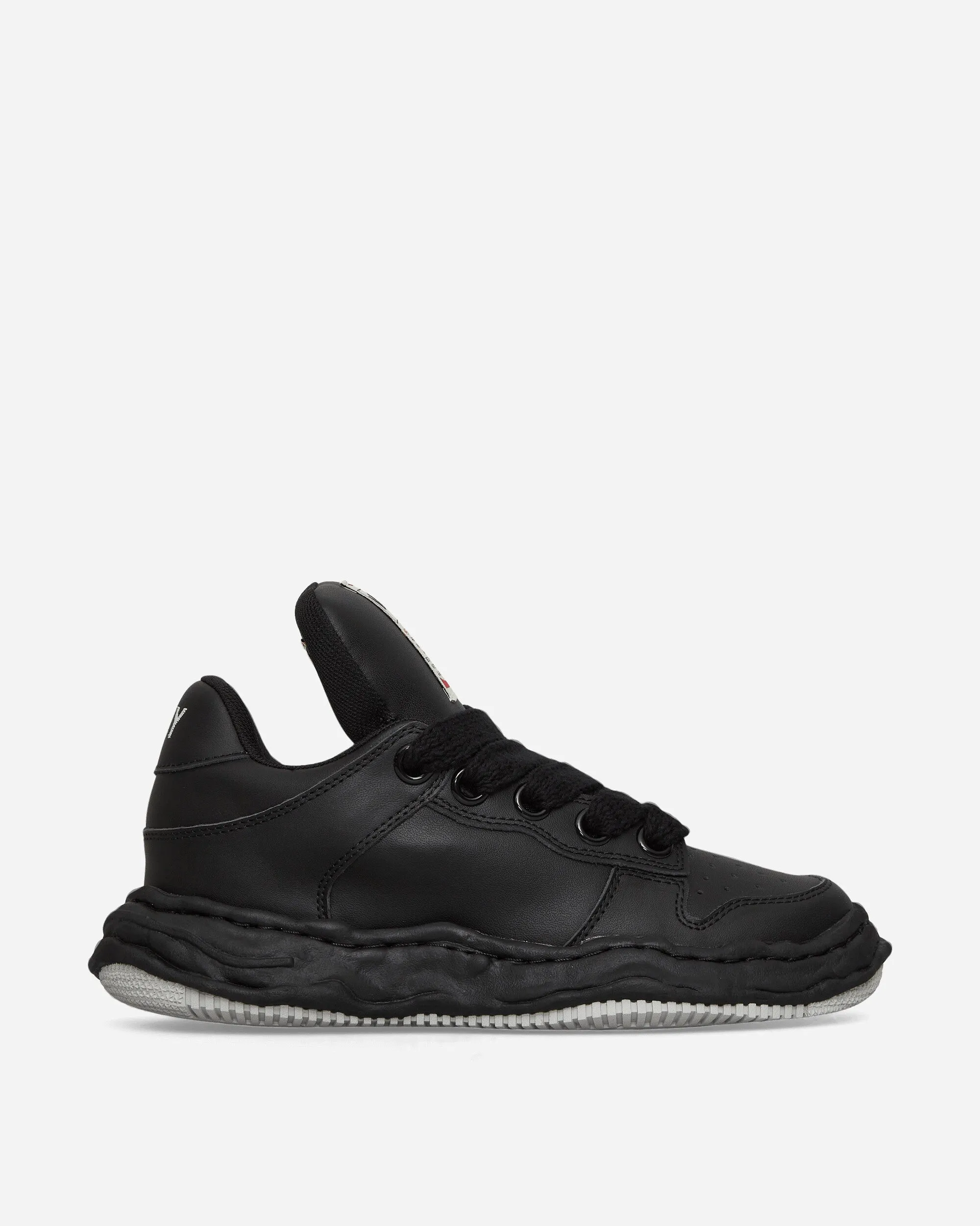 Wayne Puffer OG Sole Leather Low Sneakers Black