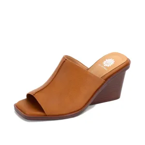 Women's Vellore Wedge Sandal In Tan