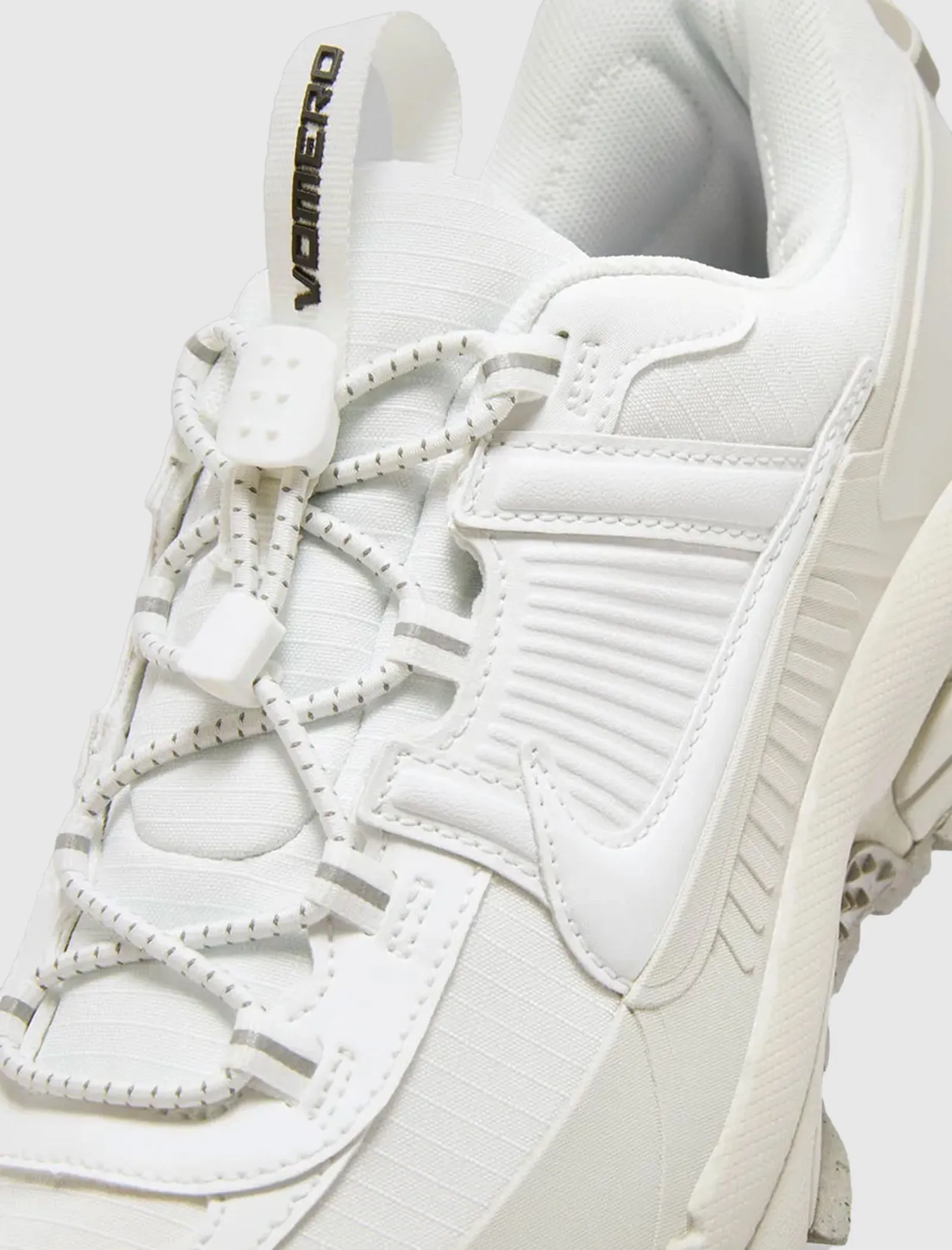 ZOOM VOMERO ROAM "SUMMIT WHITE"